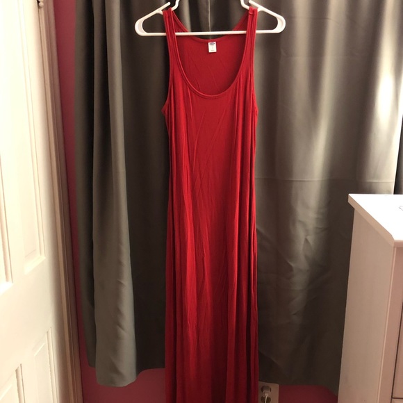 Red maxi dress - Picture 1 of 2
